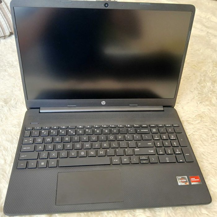 Laptop HP 15.6" | Ryzen 5 5625U | AMD | 16GB RAM | SSD | Win11
