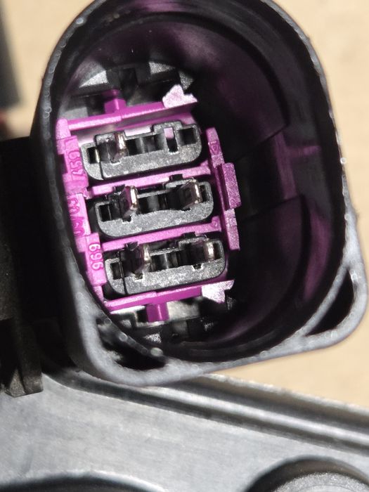 Zamek centralny drzwi przesuwnych vw caddy 3