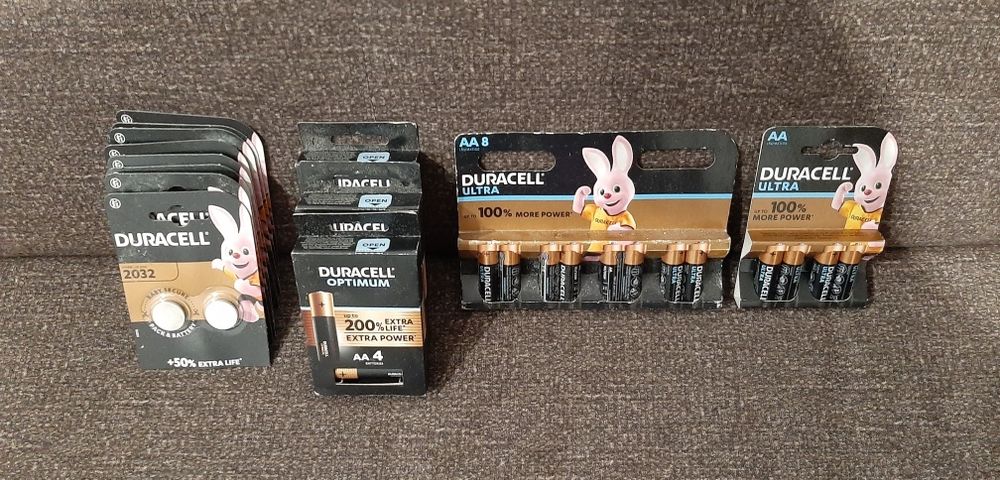 Duracell Batteries – Various Packs64739854075649121