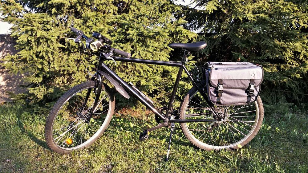 Bicicleta BTT com Atrelado