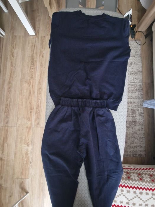 Dress chłopiecy 140 cm