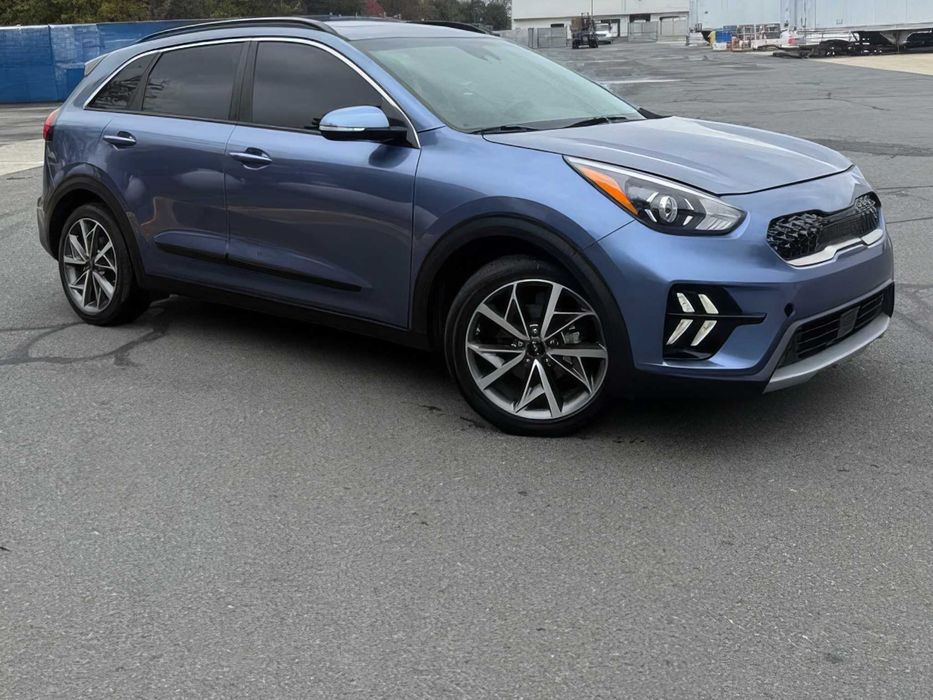 Kia Niro      2022