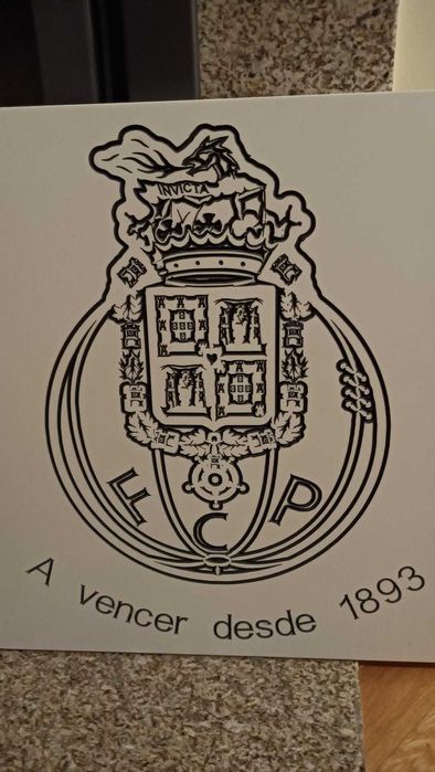 Quadro FC Porto maquinado em CNC - Peça única