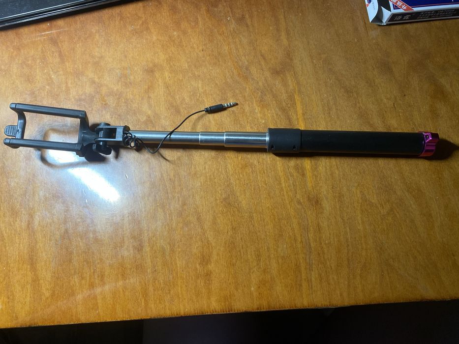 Селфі-палиця 3.5 мм TRS або mini-jack