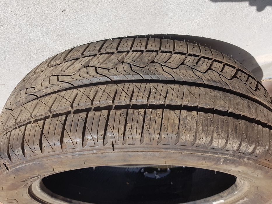 Шина Nitto 225/55 R19