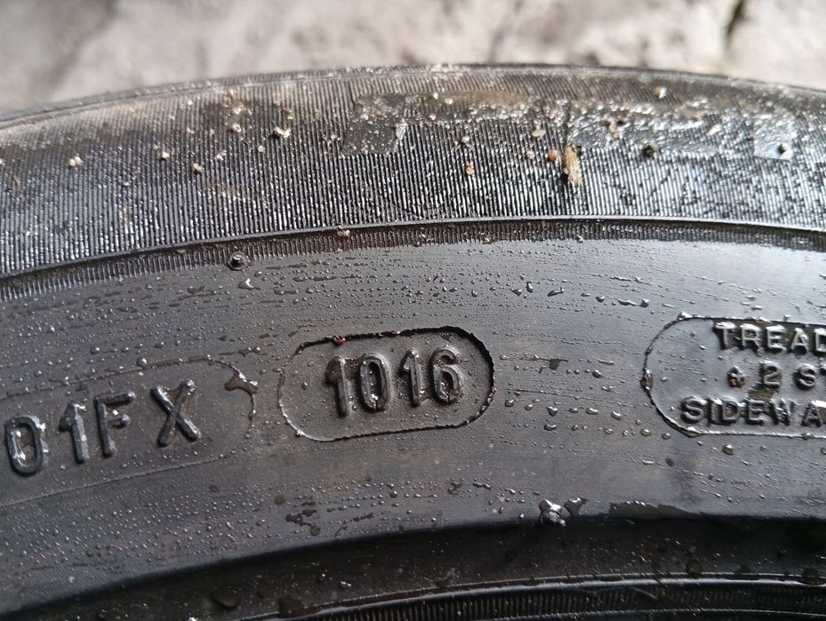 235.55.17 Michelin 4шт літо шини б/у склад Харків шиномонтаж 50 R17