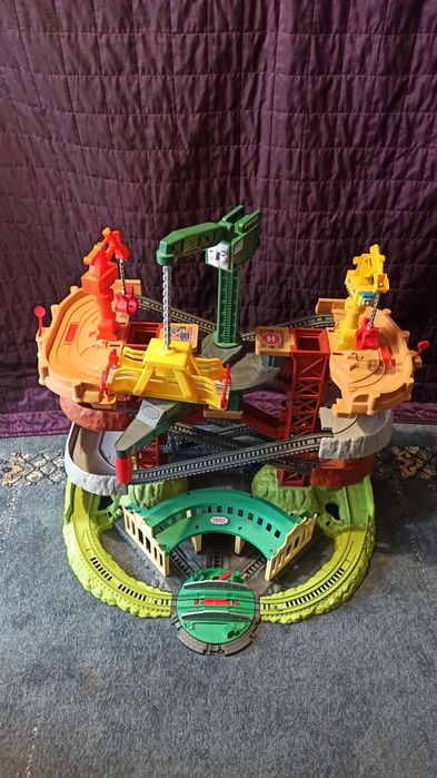 Mega stacja tory Tomek i przyjaciele Fisher Price