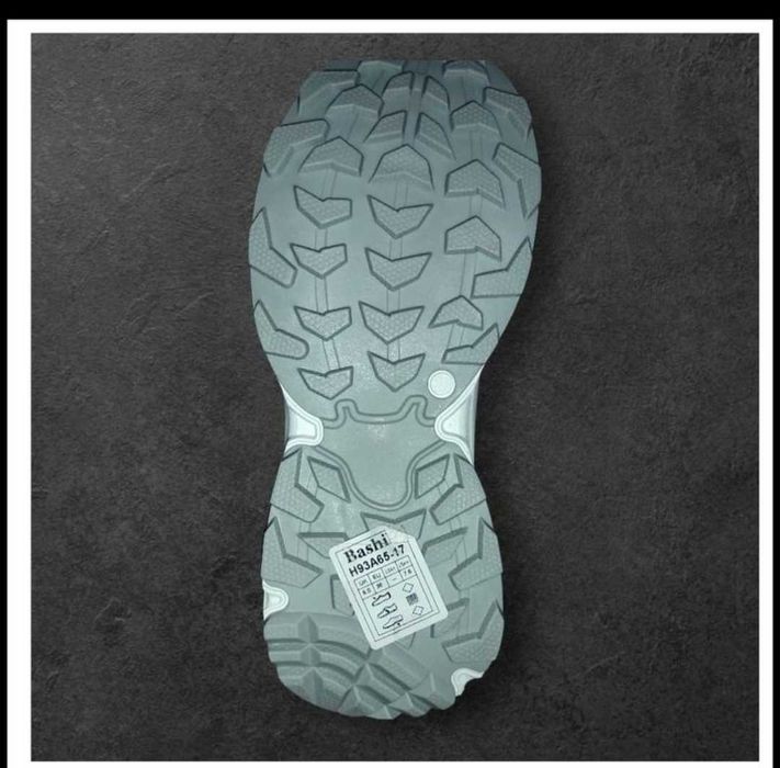 Зимові жіночі кросівки 24 см