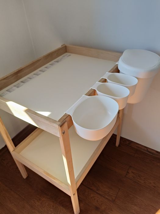 Przewijak IKEA SNIGLAR plus pojemniki