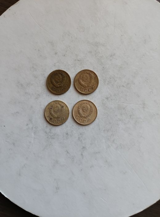 Монети 2коп.1940р.1941р.1945р.1946р.