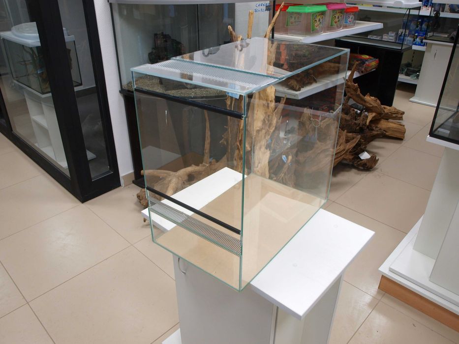 Terrarium 31x50x50 3mm 77,5l