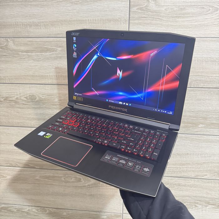 Ігровий ноутбук Acer Predator Helios 300 Core i7, Gtx 1060 6Gb, 512Gb