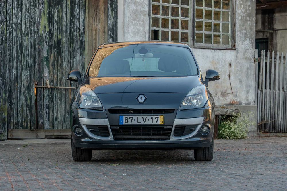 Renault scenic 1.6 dci 130cv foto 2