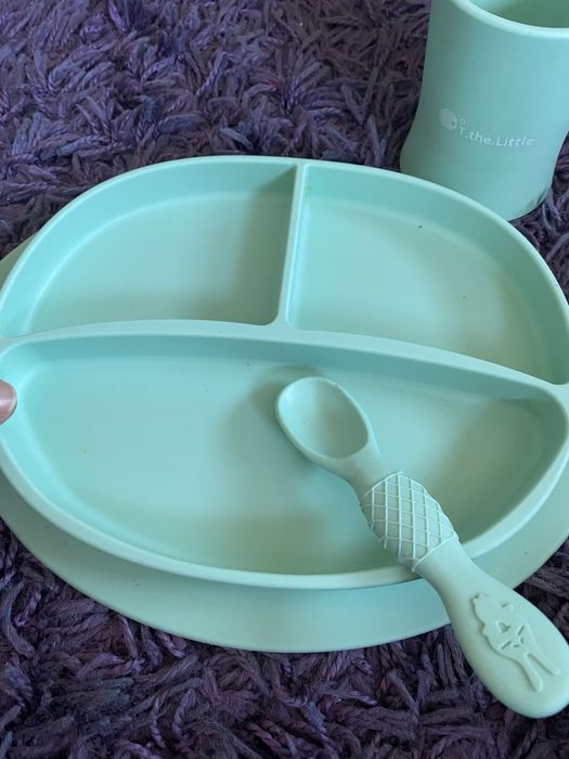 Посуд для першого прикорму немовлят, силіконовий