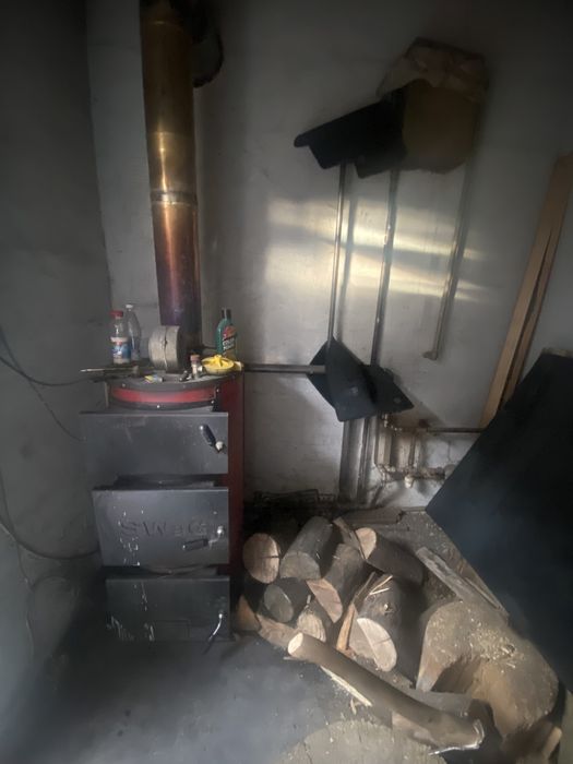 Окремий будинок в Бучі з ремонтом, меблями і технікою