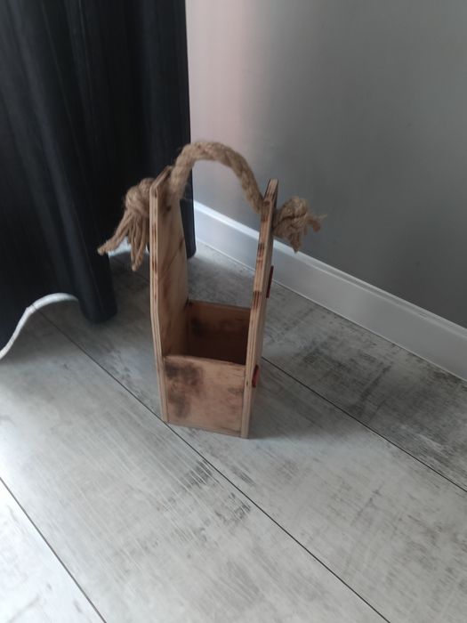 Nosidło na wino drewniany