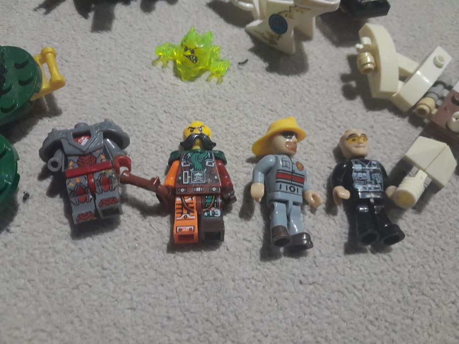 Mix klocków kompatybilnych z lego
