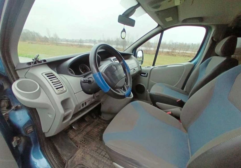 Renault Trafic  ( рено трафик )