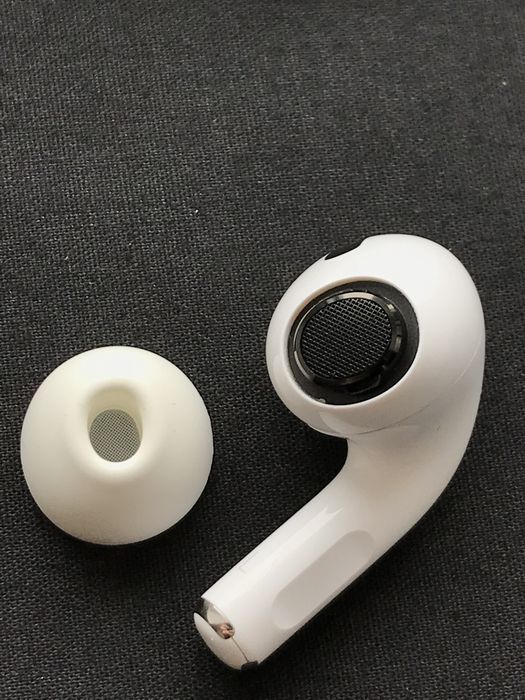 Наушник airpods Pro 1 original Левый A2084 Правый A2083