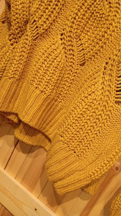 Sweter damski golf musztardowy