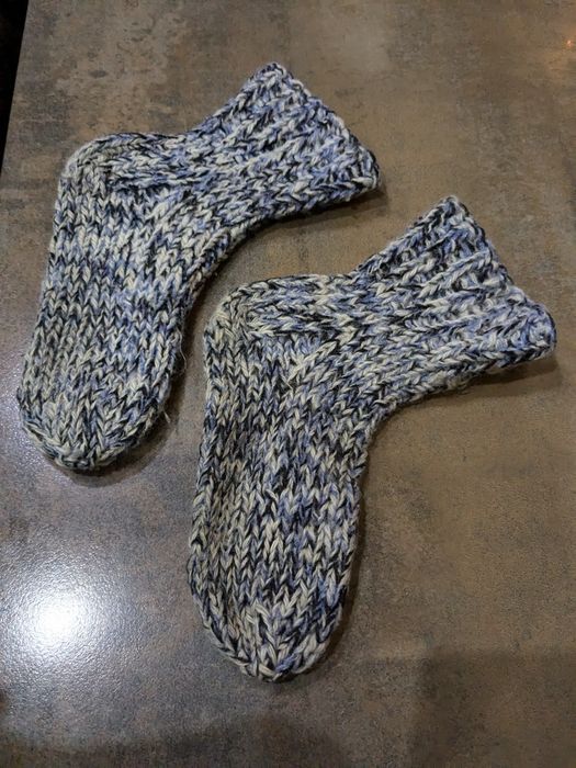 Skarpety dziecięce wełniane grube ręcznie robione