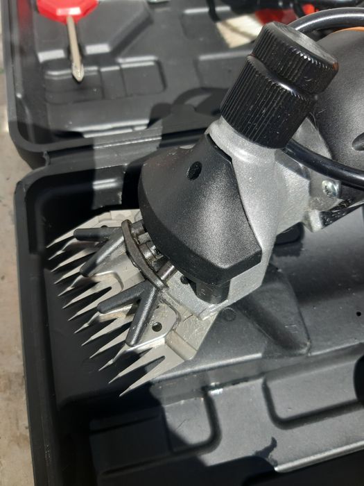 Máquina de tosquiar animais