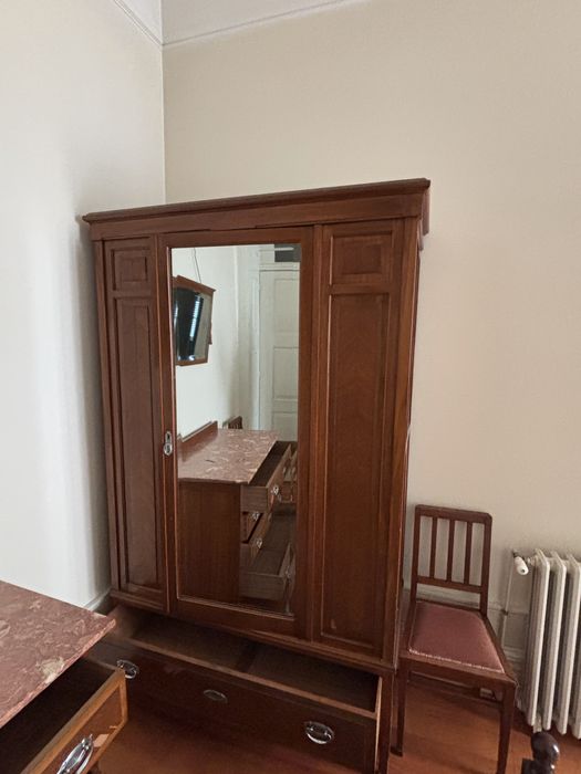 Quarto Clássico Completo – Madeira Maciça