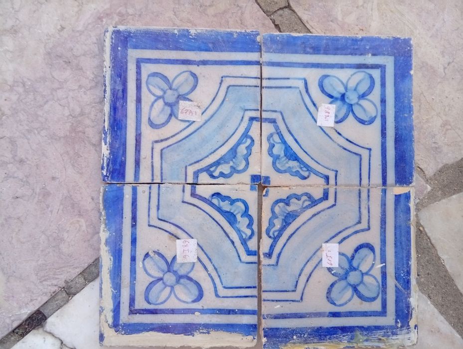 Painel azulejos antigos