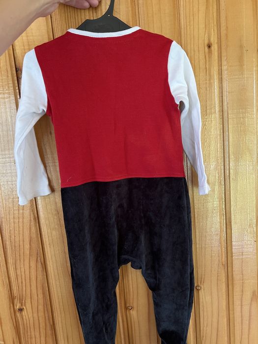 Нарядний костюм на  пів рочку!