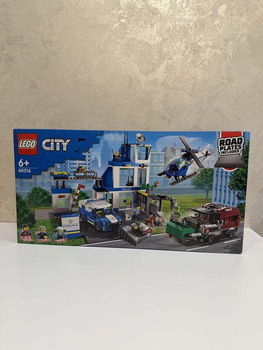 Lego City 60316 Поліцейська дільниця, новий