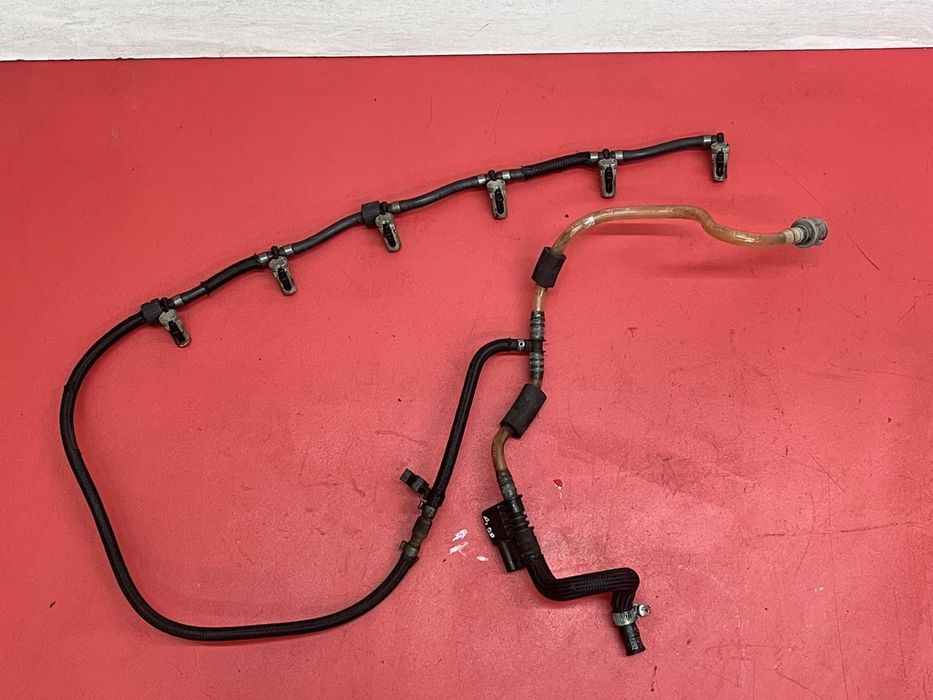 Обратка BMW X5 E70 E53 E83 F15 Шланг обратки Клапан БМВ Х5 Е70 Е53 ф25