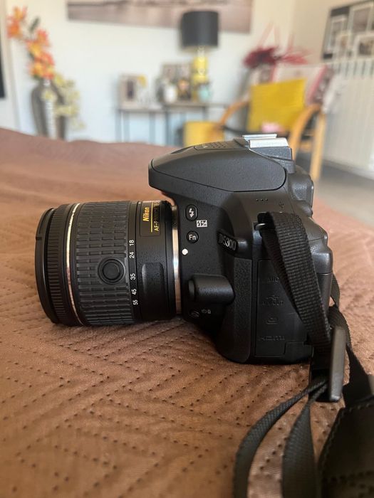 Camara Nikon D5300