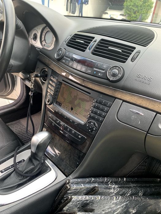 Mercedes E320 avangard