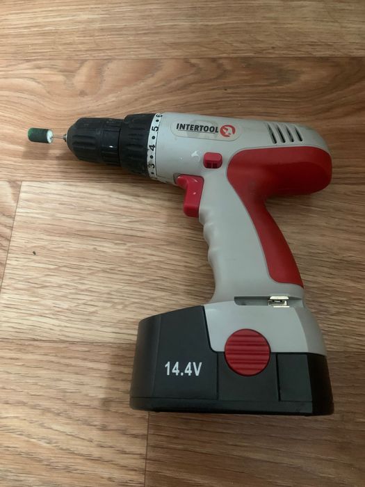 шуруповерт Intertool DT-0312