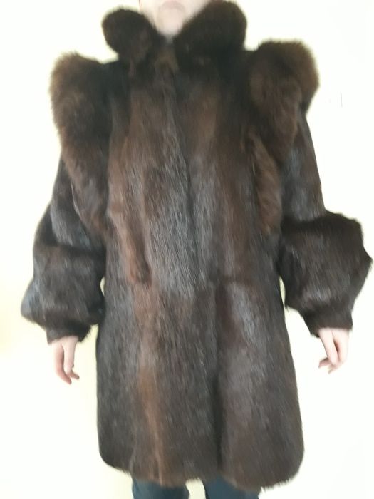 naturalne futro z nutrii i lisa