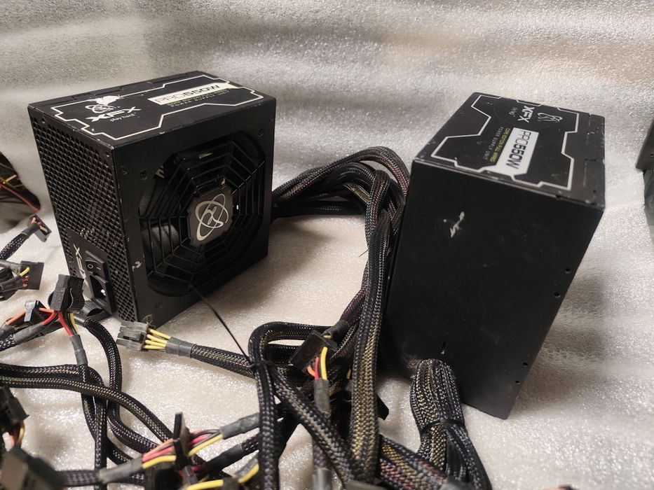 Блок живлення XFX PRO550W XPS-550W-SEW 550Watt 80PlusBronze 2*(6+2)PIN