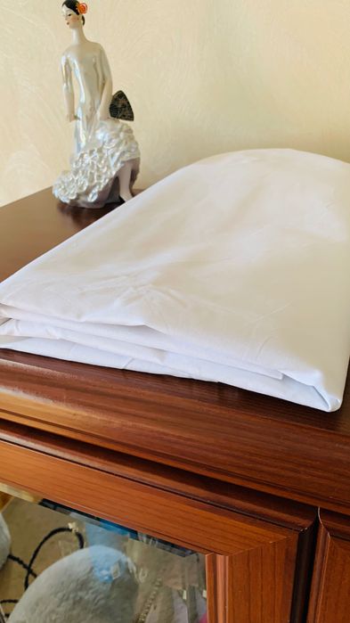 Новый белый пододеяльник 100% хлопок 175×215.