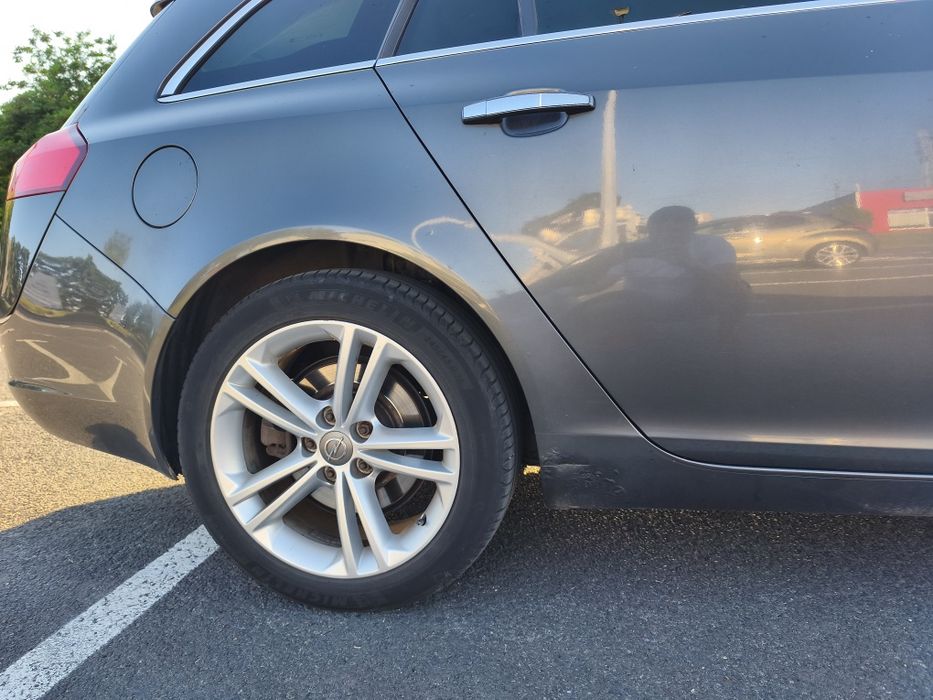 Sprzedam opel Insignia a