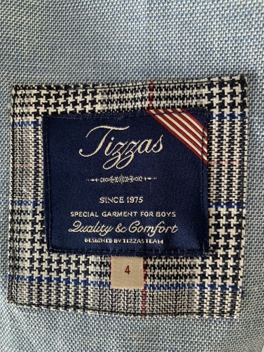 Blaser menino Tizzas 4 anos