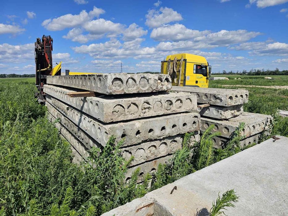 Плиты перекрытия и многое другое.