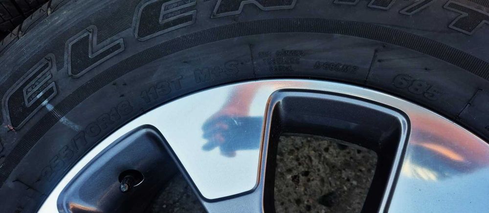 Jeep Wrangler JL/JK Rubicon Gladiator Sahara Nowe Oryginalne Alufelgi Koła Całoroczne 18 Cali-5szt