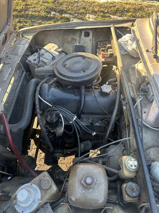 Продам ваз 2105,