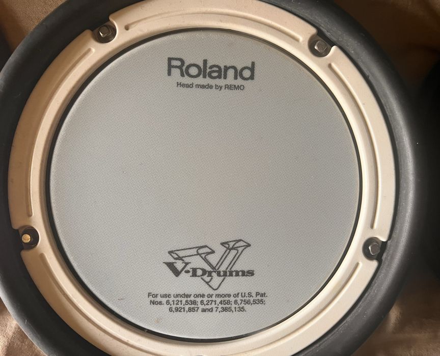 Roland V-Drums 2 Pads 6” + 1 Cymbal 12”