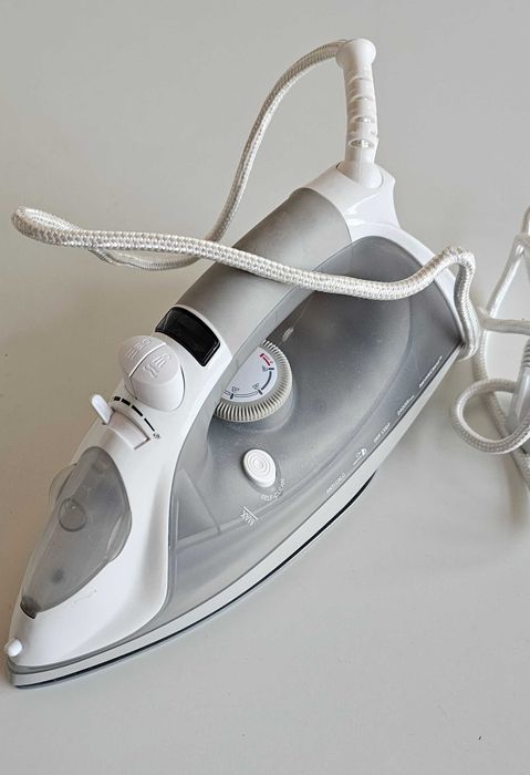 Ferro de engomar - SilverCrest - Para Peças