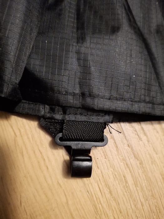 Stuptuty czarne 2 szt nowe