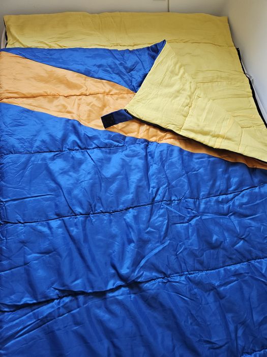 2 sacos de cama como novos de boa qualidade