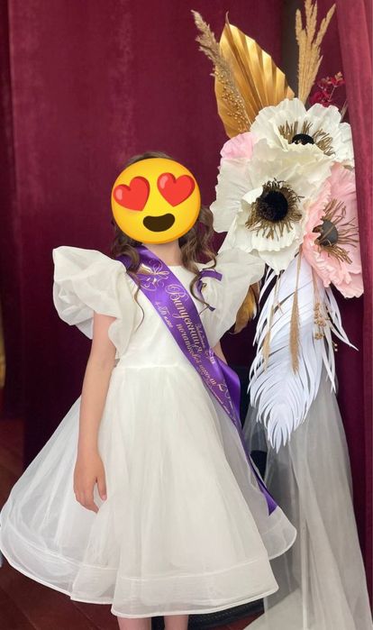 Дитяча святкова сукня