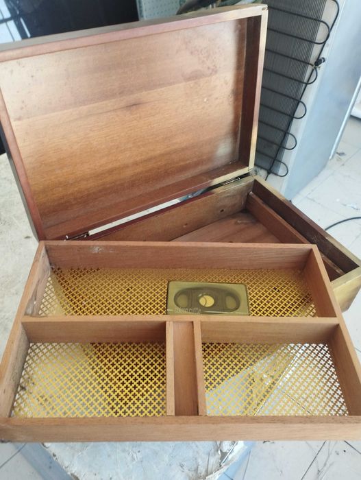 Caixa Humidificadora de Charutos