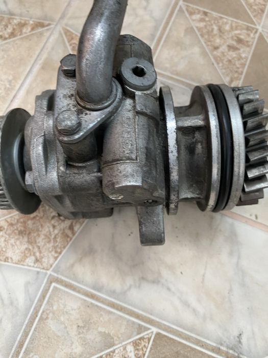 ГУР насос гідропідсилювача керма vw t5 2.5tdi touareg