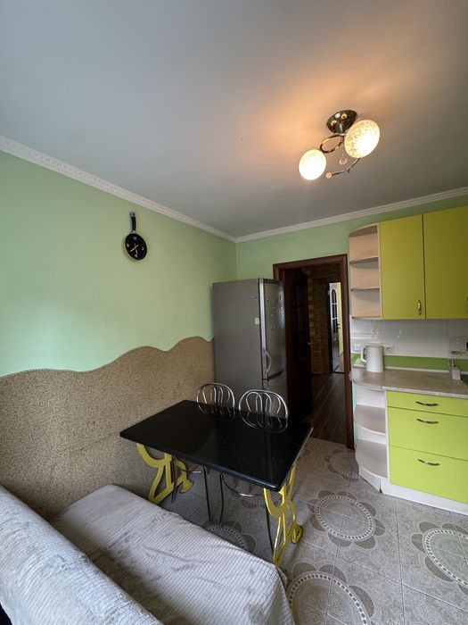 Продаж 2к квартири вул.Варшавська Шевченківський район